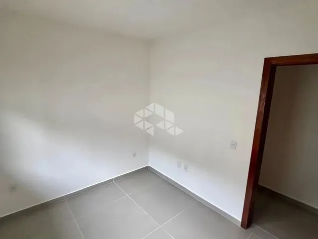Imagem 4: Casa Geminada 03 Quartos/01 Suíte no Bairro -Campeche -Sc