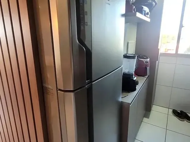 Imagem 10: Apartamento Maravilhoso de Esquina Super Ventilado, 3 Quartos, com Móveis e Varanda No