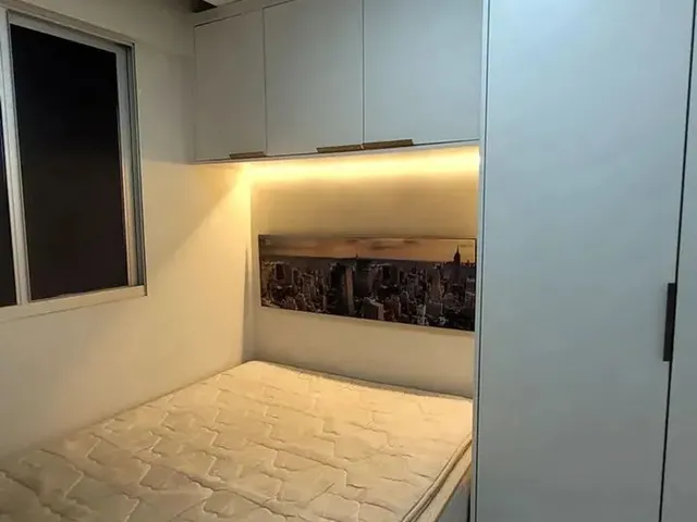Imagem 8: Apartamento Maravilhoso de Esquina Super Ventilado, 3 Quartos, com Móveis e Varanda No