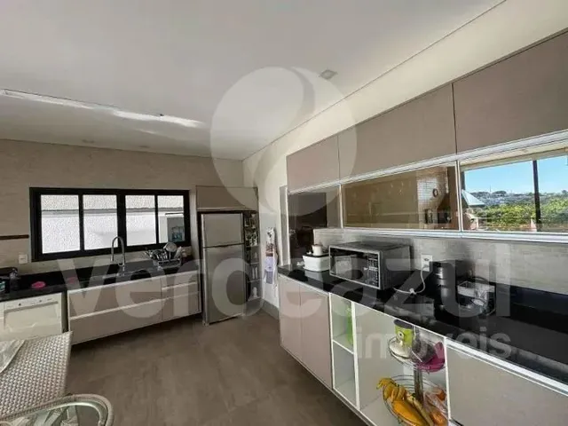 Imagem 15: Sobrado com 582M² de Terreno, 5 Dormitórios, 4 Suites, Piscina, no Swiss Park, Campinas