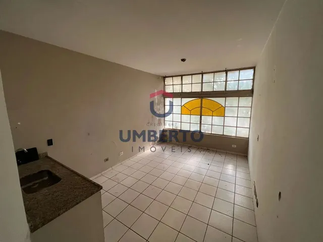 Imagem: A kitnet possui 1 Dormitório, 1 Banheiro, 18m² de Área e