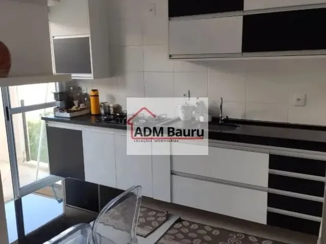 Imagem: A casa possui 3 Dormitórios, 2 Banheiros, 2 Vagas na