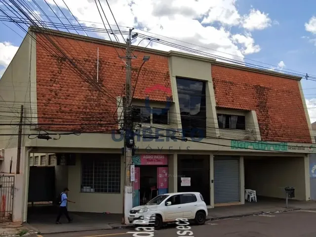 Imagem: O apartamento possui 1 Dormitório, 1 Banheiro, 1 Vaga na