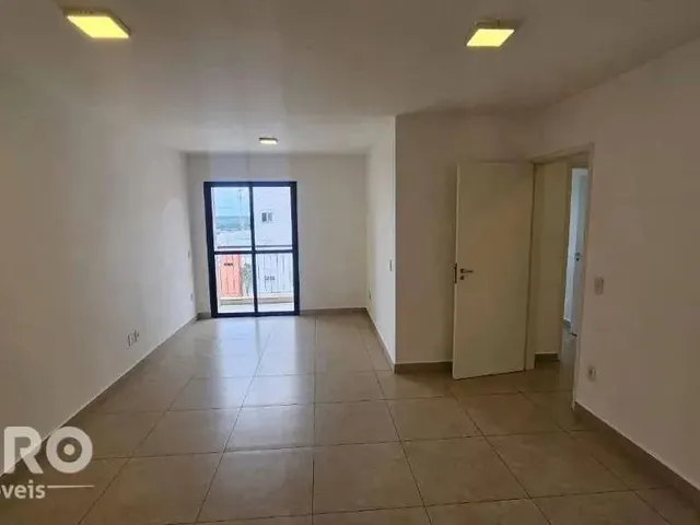 Imagem: O apartamento possui 3 Dormitórios, 1 Suíte, 3 Banheiros,