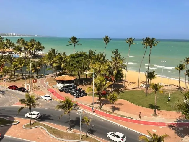 Imagem: Edifício Maria Thereza - Jatiúca - Beira