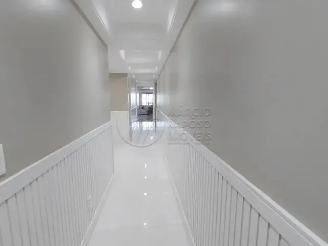 Imagem 10: Imóvel para Venda Tem 270 Metros Quadrados com 4 Quartos em Ponta Verde - Maceió - Al