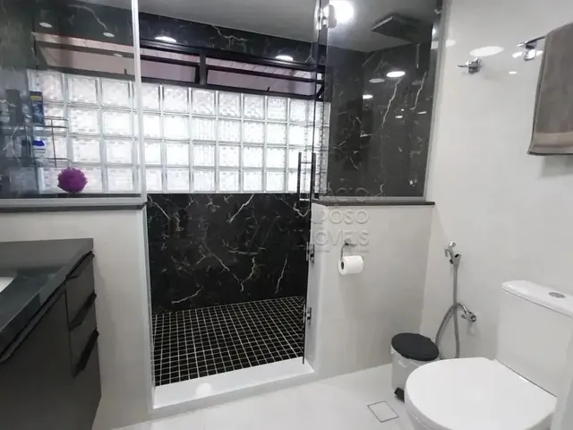 Imagem 15: Imóvel para Venda Tem 270 Metros Quadrados com 4 Quartos em Ponta Verde - Maceió - Al