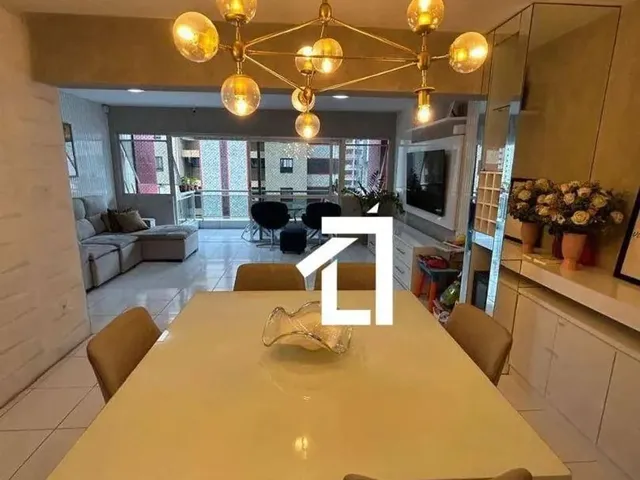 Imagem: O apartamento possui 3 Dormitórios, 1 Suíte, 2 Banheiros,