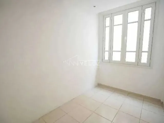 Imagem 5: Sala - / Comercial / Catete