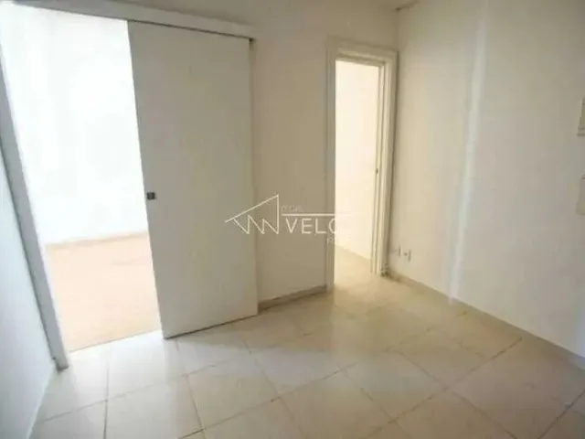 Imagem 11: Sala - / Comercial / Catete