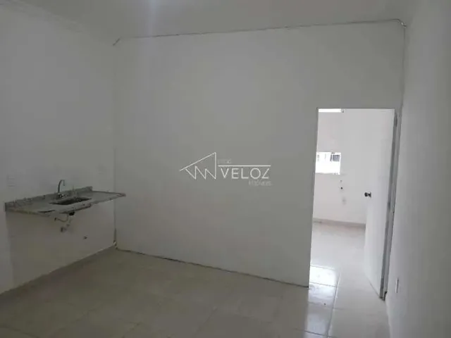 Imagem 16: Sala - / Comercial / Centro