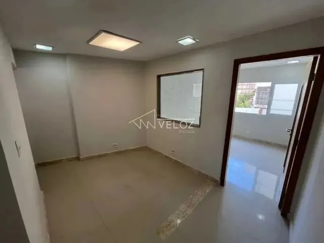 Imagem 7: Sala - / Comercial / Centro