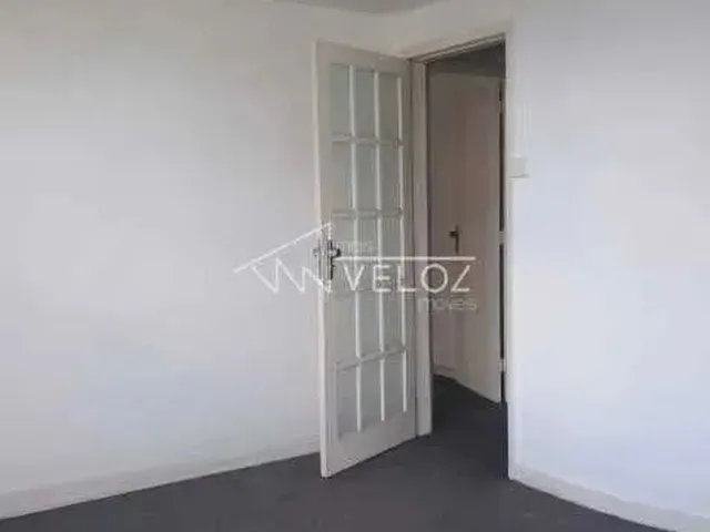 Imagem 2: Sala - / Comercial / Centro