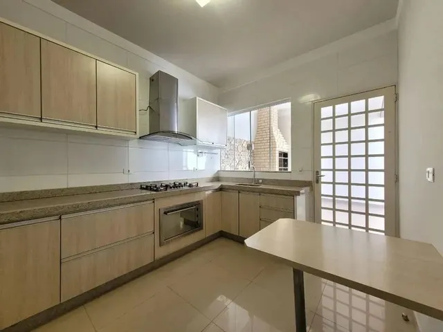 Imagem 8: Casa para Alugar em Maringá, Jardim Império do Sol, com 3 Quartos, com 104.96 M²