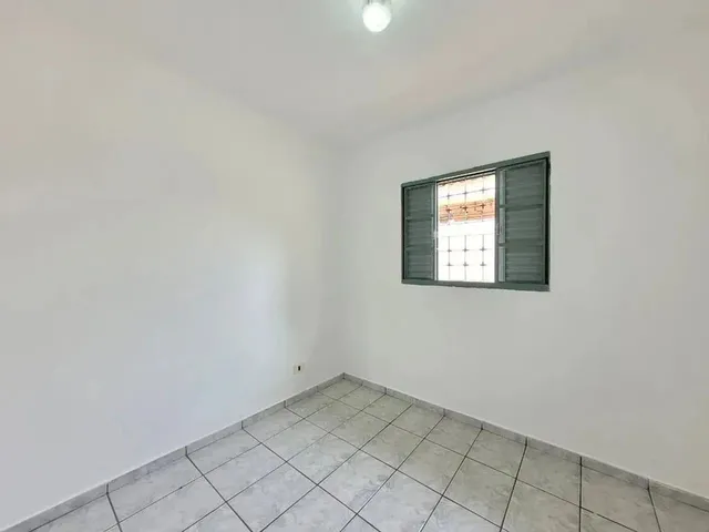 Imagem 7: Casa para Alugar em Maringá, Vila Nova, com 3 Quartos, com 72 M²