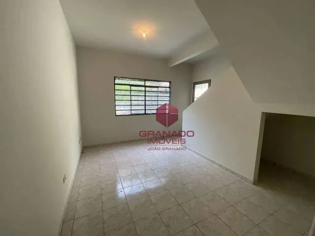 Imagem 13: Sobrado com 3 Dormitórios para Alugar, 188 M² por R$ 2.800,00/Mês - Jardim Iguaçu