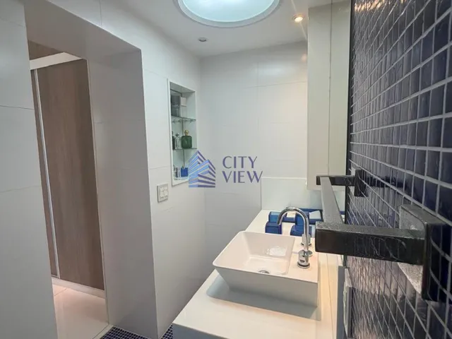 Imagem 9: VENDEMOS EXCELENTE APARTAMENTO TOTALMENTE REFORMADO - PORTEIRA FECHADA COM 3 QUARTOS NO