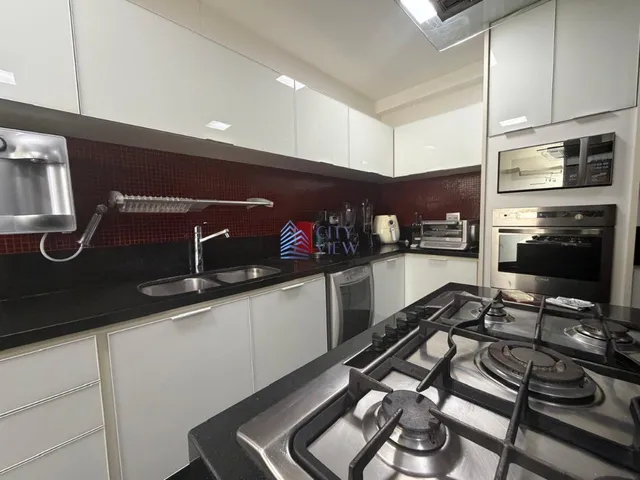 Imagem 14: VENDEMOS EXCELENTE APARTAMENTO TOTALMENTE REFORMADO - PORTEIRA FECHADA COM 3 QUARTOS NO