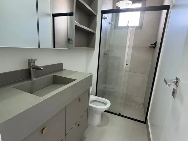 Imagem 14: Apartamento de luxo no Centro de Balneário Camboriú-SC: 3 quartos, 3 suítes, 4