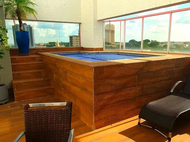 Imagem: O apartamento possui 3 Dormitórios, 1 Suíte, 3 Banheiros,