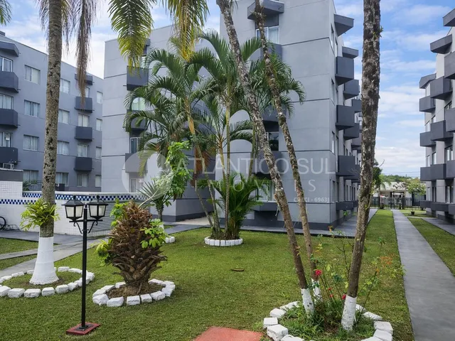Imagem: Apartamento com 2 Quartos, Piscina, 300M