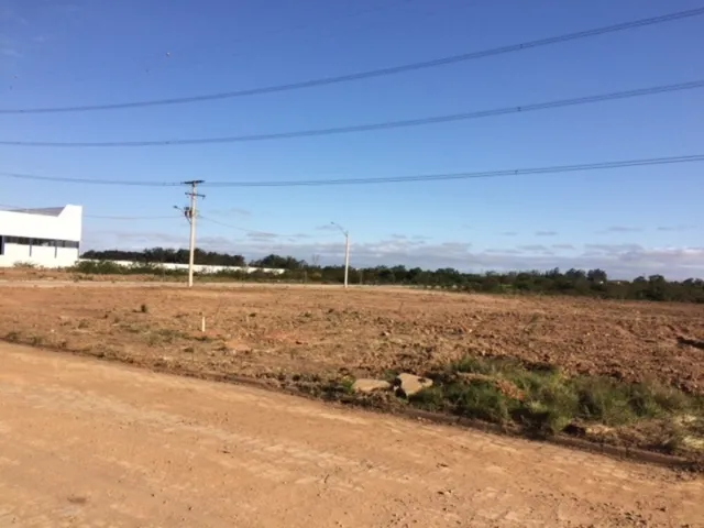 Imagem 14: Terreno industrial infraestruturado e pronto para construir em Distrito Industrial de