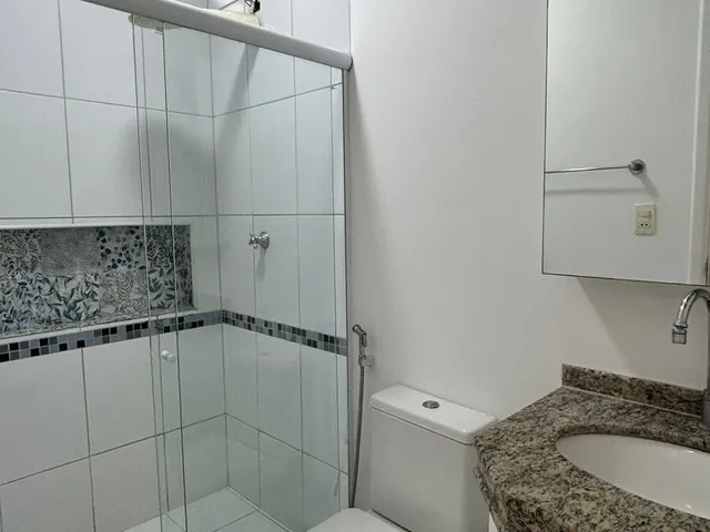 Imagem 4: Vendo Linda Casa em Condomínio em Stella Maris com 5/4, Sendo 4 Suítes , Closset