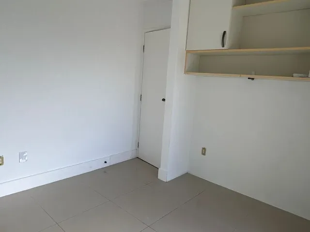Imagem 15: Vendo Linda Casa em Condomínio em Stella Maris com 5/4, Sendo 4 Suítes , Closset