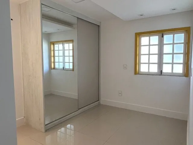 Imagem 9: Vendo Linda Casa em Condomínio em Stella Maris com 5/4, Sendo 4 Suítes , Closset