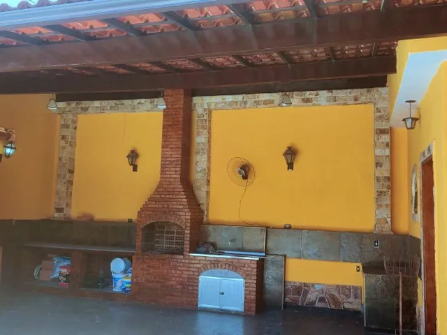 Imagem 7: Casa Ampla com Área Gourmet, Piscina e Suíte Master