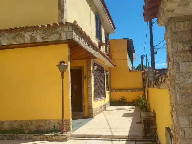 Imagem 13: Casa Ampla com Área Gourmet, Piscina e Suíte Master