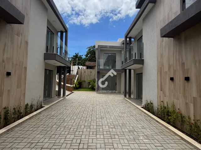 Imagem 6: IPITANGA, Lauro de Freitas. Duplex com 4 quartos sendo 1 suíte e 1 quarto térreo, 50m