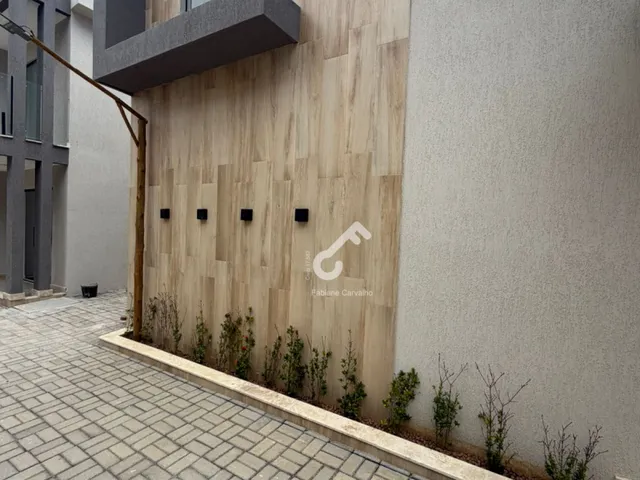 Imagem 10: IPITANGA, Lauro de Freitas. Duplex com 4 quartos sendo 1 suíte e 1 quarto térreo, 50m