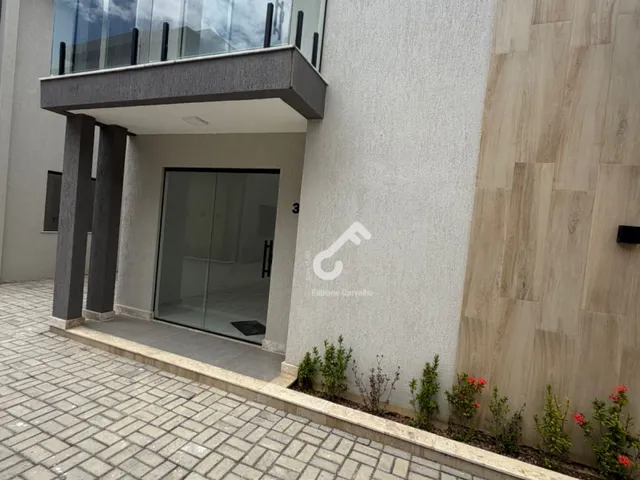 Imagem 11: IPITANGA, Lauro de Freitas. Duplex com 4 quartos sendo 1 suíte e 1 quarto térreo, 50m