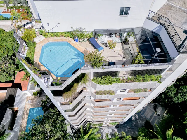 Imagem 9: Cobertura para Venda em Campo Belo com 4 Quartos, Sendo 4 Suítes, 430M²