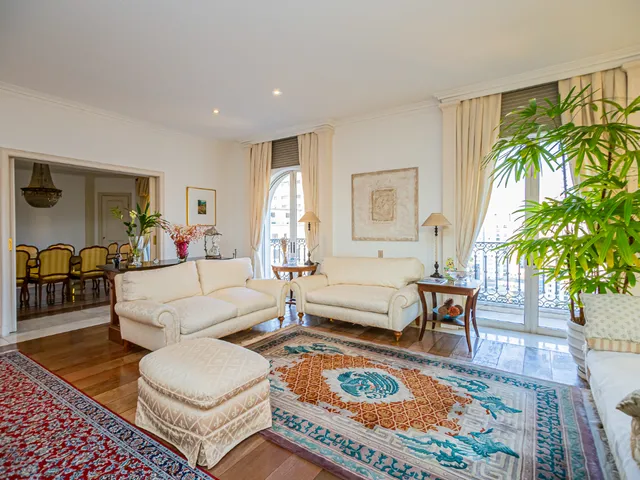 Imagem 4: Triplex para venda em Santa Cecília com 5 quartos, sendo 5 suítes, 551m²