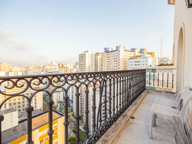 Imagem 2: Triplex para venda em Santa Cecília com 5 quartos, sendo 5 suítes, 551m²