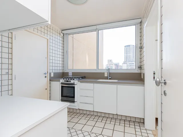 Imagem 7: Apartamento para Venda em Itaim Bibi com 2 Quartos, Sendo 1 Suíte, 134M²