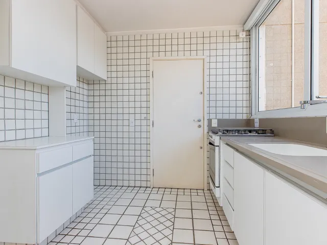 Imagem 16: Apartamento para Venda em Itaim Bibi com 2 Quartos, Sendo 1 Suíte, 134M²