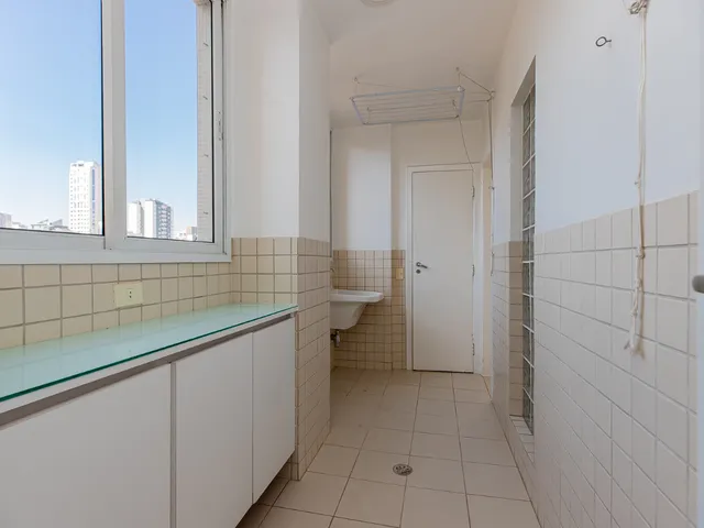 Imagem 6: Apartamento para Venda em Itaim Bibi com 2 Quartos, Sendo 1 Suíte, 134M²