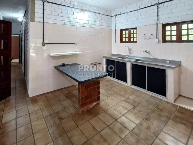 Imagem 5: Casa de Condomínio com 4 quartos em Aldeia dos Camarás