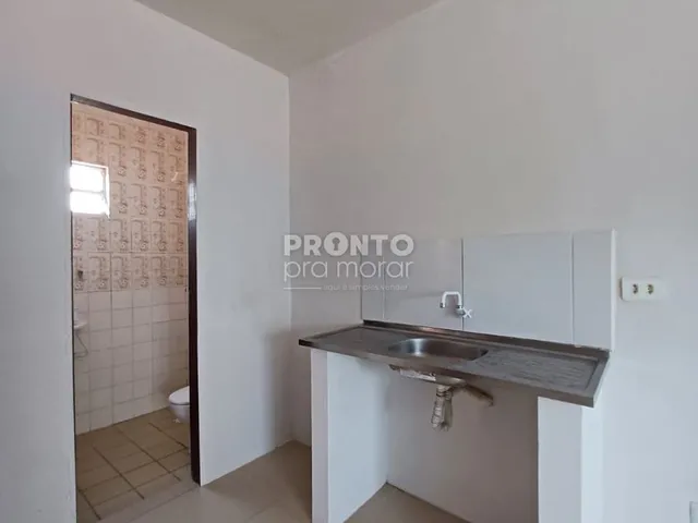 Imagem: Prédio/Edifício Inteiro em Candeias