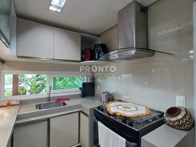 Imagem 2: Casa de Condomínio com 5 quartos em São Pedro