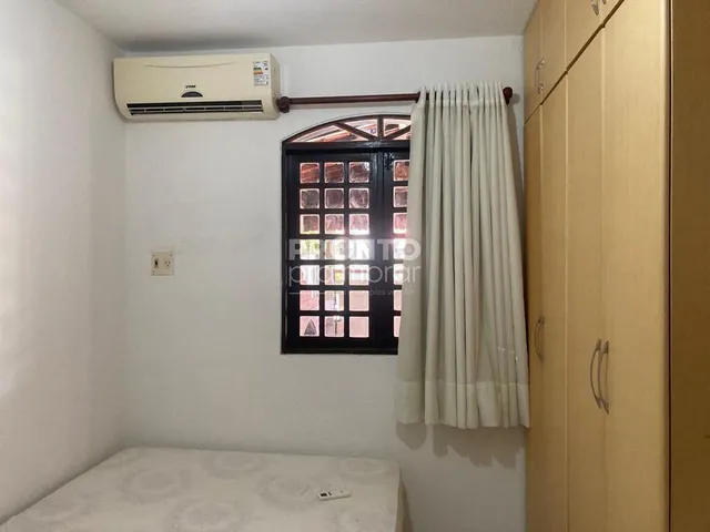 Imagem 2: Casa de Condomínio com 3 Quartos em Centro