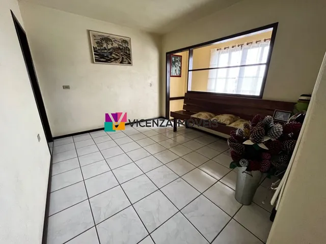 Imagem 2: Sobrado com 4 quartos, no bairro Costa e Silva, Joinville/SC