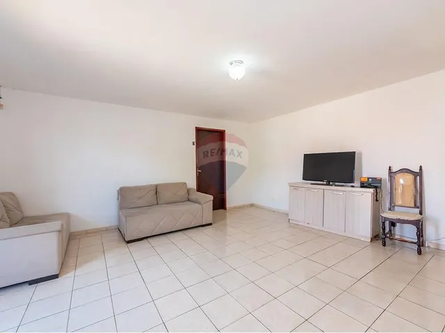 Imagem 14: Sobrado com 5 quartos e Casa nos fundos, bairro Fazendinha - PR