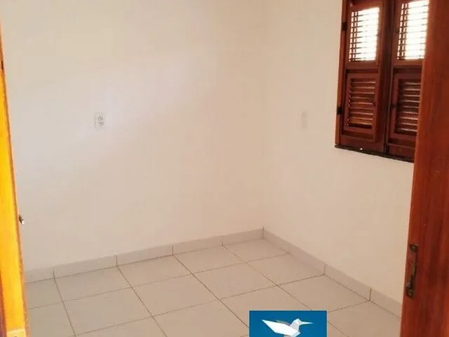 Imagem 2: Prédio de Quitinetes no Bairro Passaré - Prédio Residencial Seminovo com 15