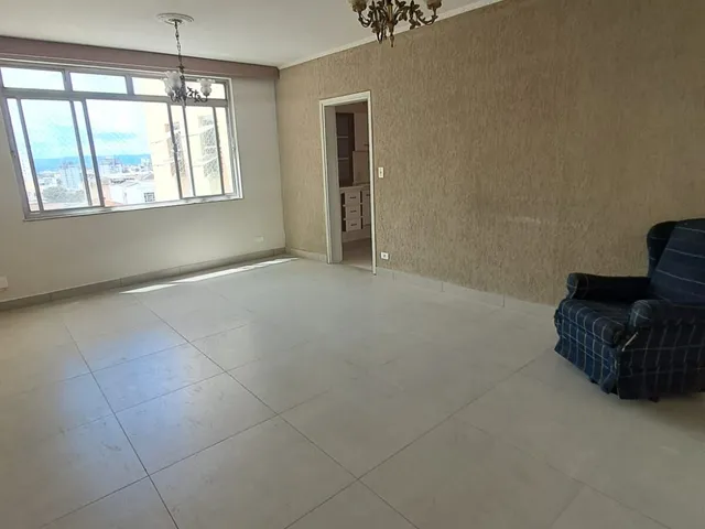 Imagem: O apartamento possui 3 Dormitórios, 1 Banheiro, 117m² de