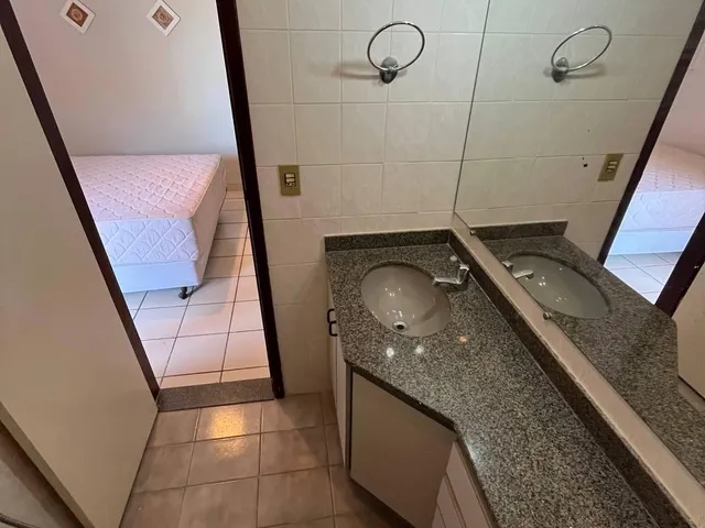 Imagem 5: ? Seu Refúgio à Beira-Mar em Meaípe Espera por Você! - Apartamento 2 Quartos sendo