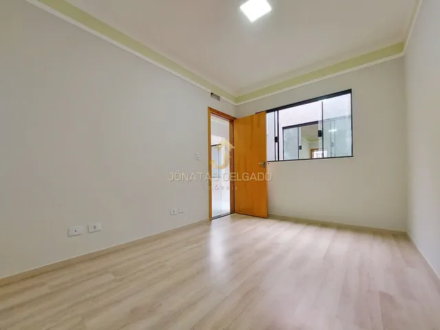 Imagem 12: Casa com piscina e 2 suítes no Jardim Munique - Maringá/PR